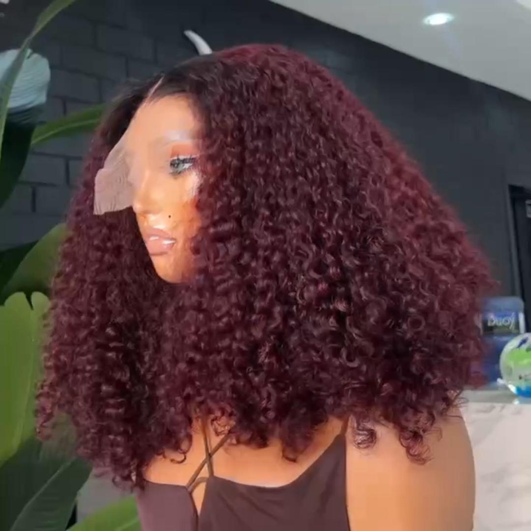 MaBelle Achetez Quatre (4) Perruques et Le Prix de Cette Perruque Coupe Carrée Bouclée Lace Closure Couleur Bordeaux et Noire 14 Pouces 4X4 est de 89€  Seulement